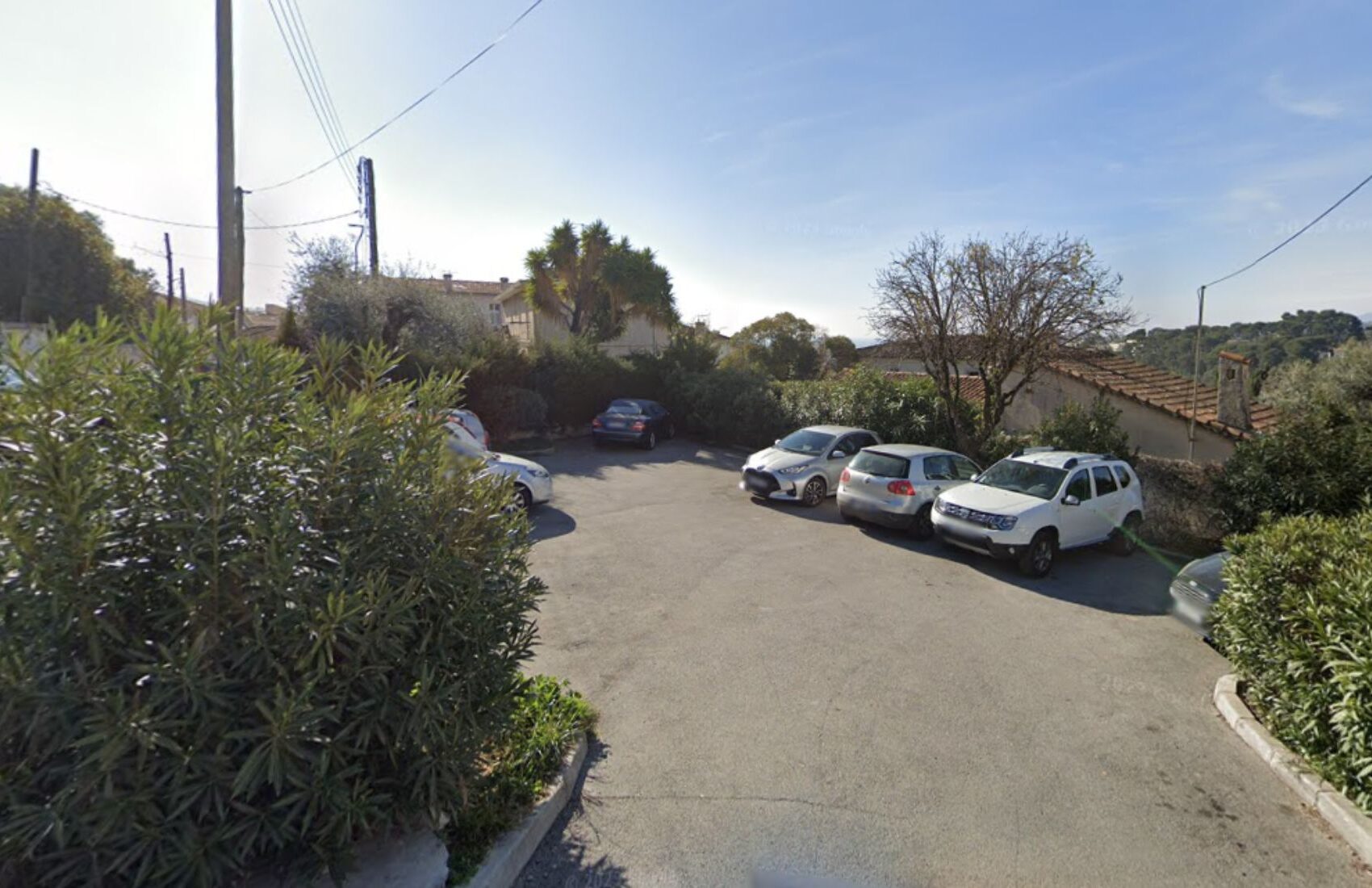 Parking Route de Valbonne