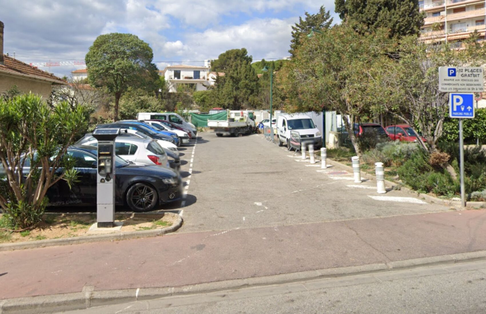 Parking des écoles