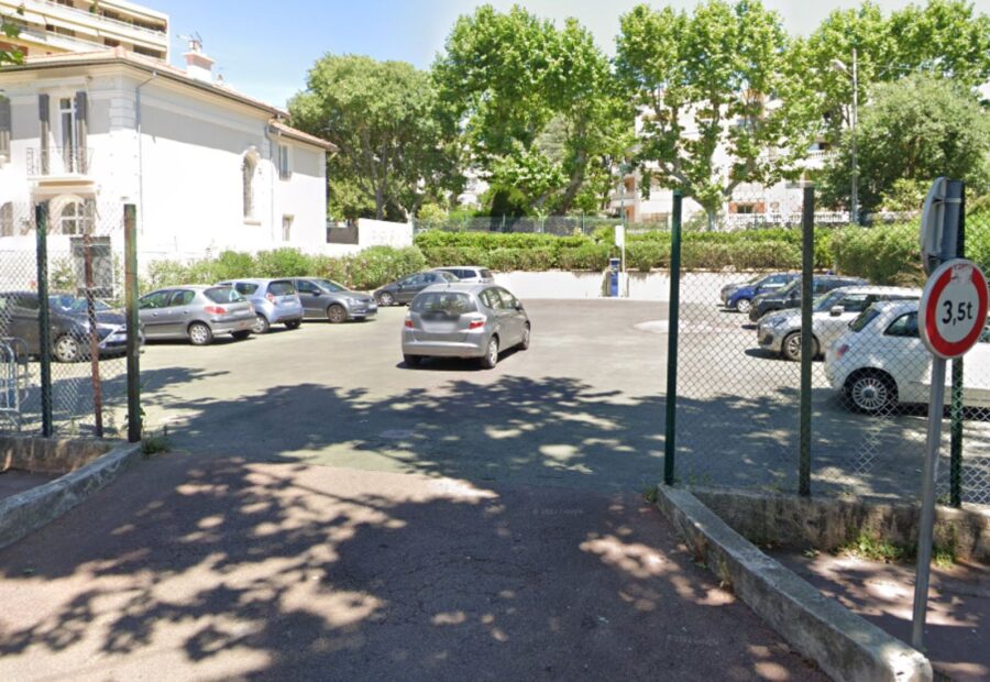 Parking des Orangers
