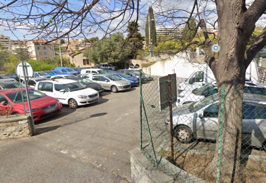 Parking du Tivoli